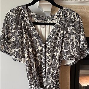 H&M Black and White Floral Blouse